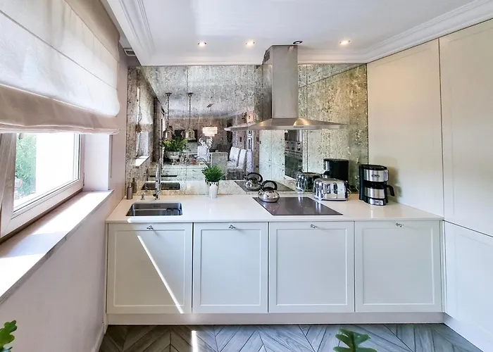 Visit Baltic - Royal アパート