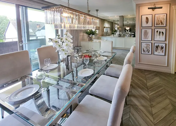 Visit Baltic - Royal アパート *