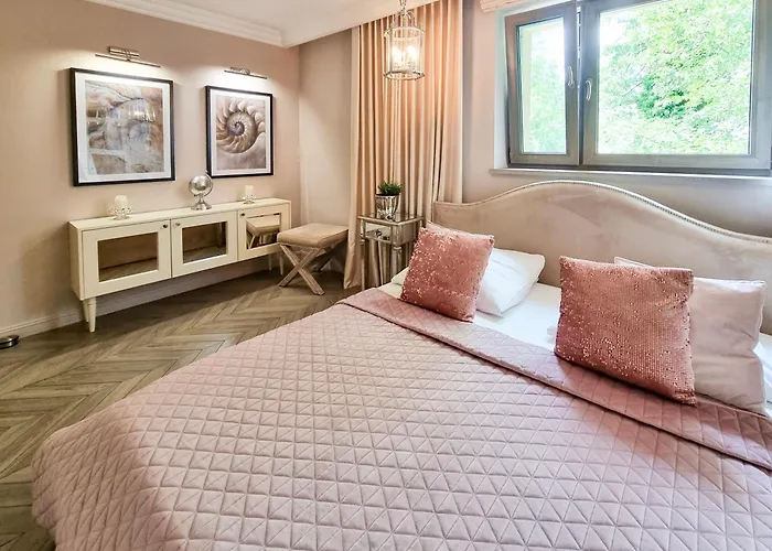 Visit Baltic - Royal シフィノウイシチェ